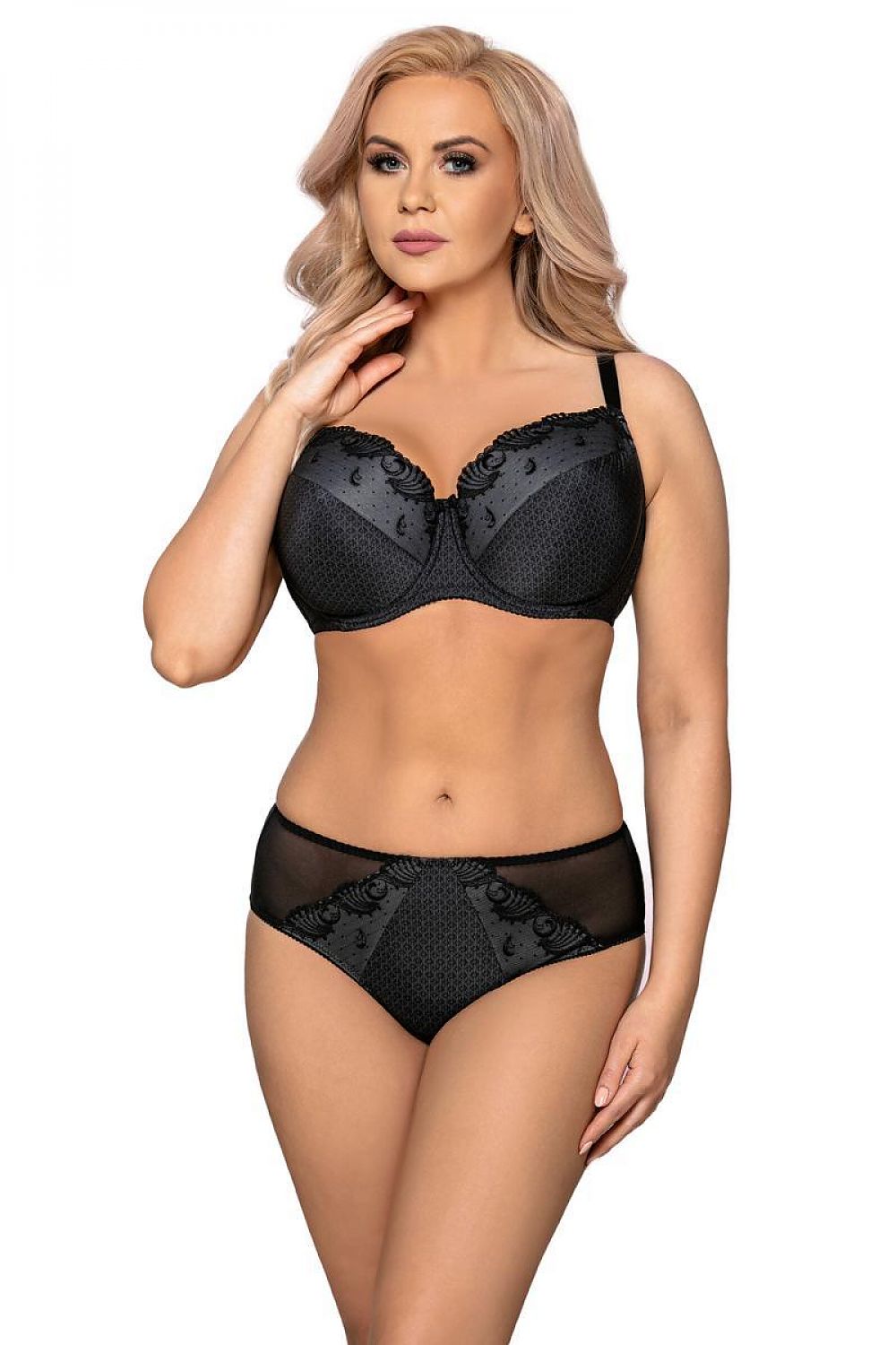 Elegant Covered With Embroidery With Patterned Fabric Padded Bra Back Made With Smooth Black Knit Fabric A Bow Between The Cups