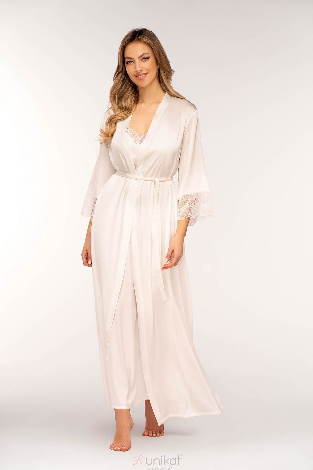 Unique And Sensual Look Perfect For Evening Moments Of Relaxation Long Satin Bathrobe 3/4 Sleeves